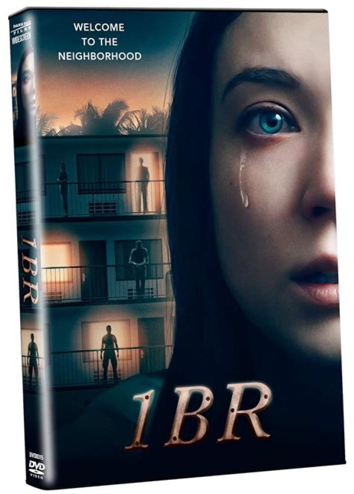 1BR Nicole Brydon Bloom, Giles Matthey, Naomi Grossman, Taylor Nichols, Alan