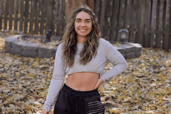 Abby Berner (TikTok star) wiki, net worth, biography, age, boyfriend, family Kemi Filani