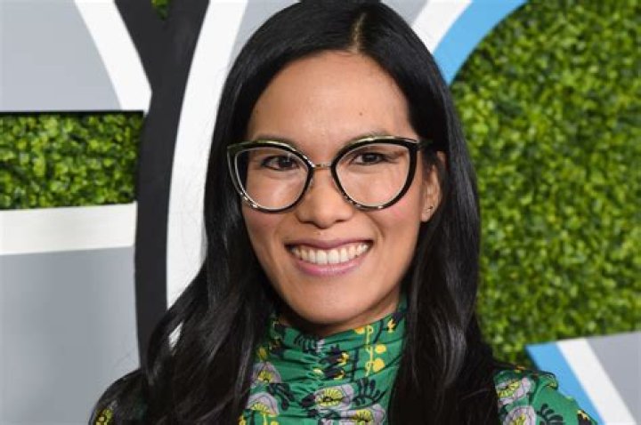 Ali Wong to Play Celebrity Chef in Netflix With Randall Park Eater