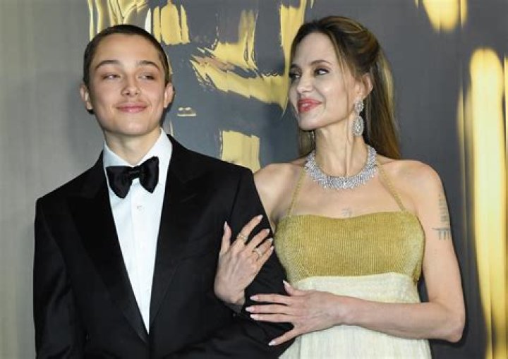 Angelina Jolie & Brad Pitt's Adopted Daughter Zahara Jolie Pitt 2017