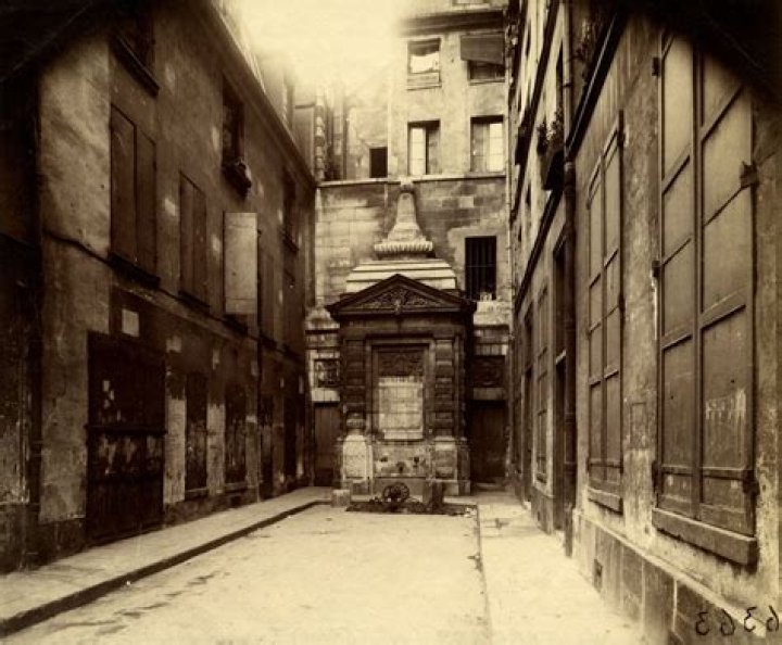 ATGET'S SEVEN ALBUMS Molly Nesbit First Edition, First Printing