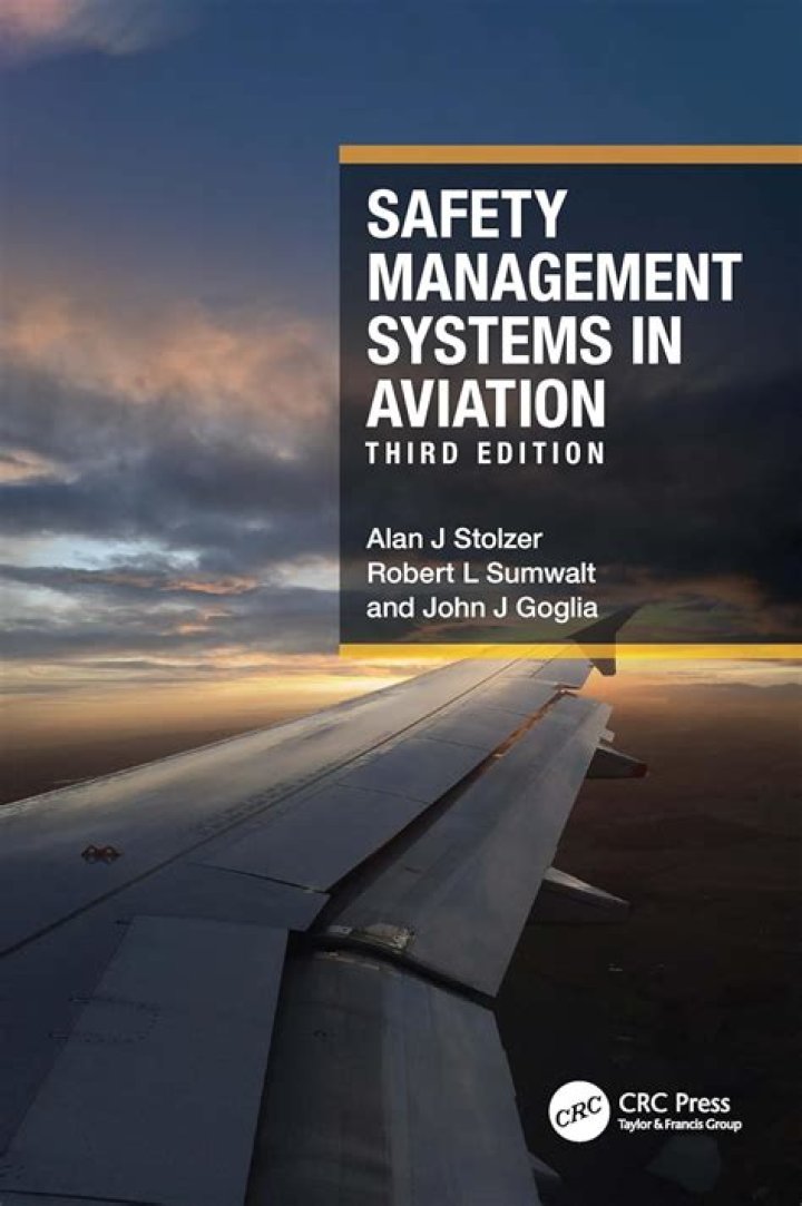 Essential Aviation Management Books PDF: Master Airline & Airport Leadership