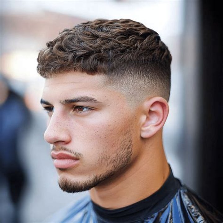 Best Haircuts For Men 2020 Männer frisur kurz, Männer haarschnitt kurz, Haar frisuren männer