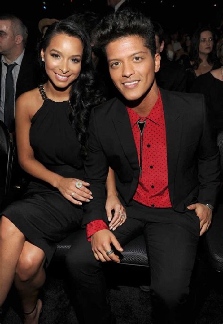 Bruno Mars and Jessica Caban Are 2 Hooligans Madly in Love Bruno mars