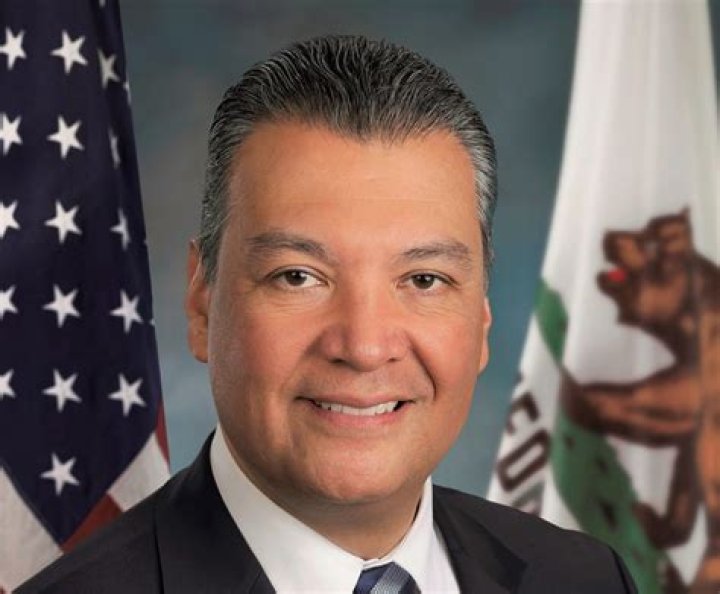 California Secretary of State Alex Padilla to Speak at SMC Graduation