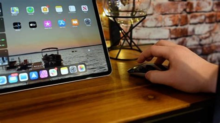 Can you use a Bluetooth mouse with an iPad air?