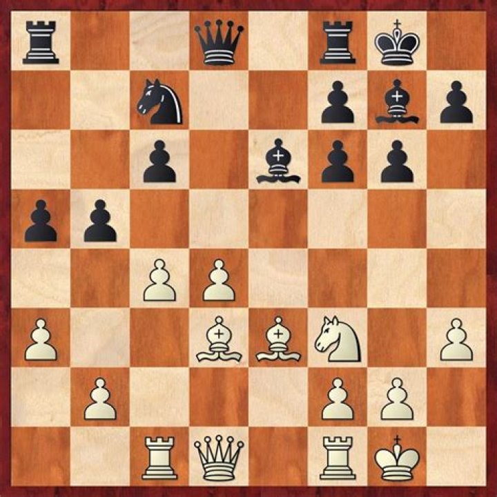 Chess Middle Game Puzzles PDF with Answers – Solve Tactical Mastery