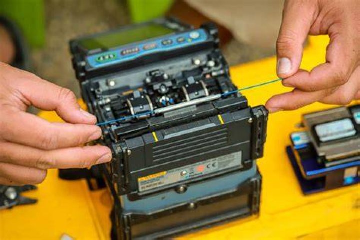 Comment souder de la fibre optique?
