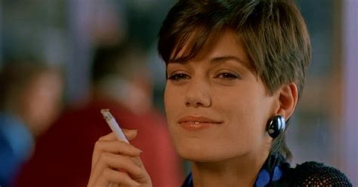 Comprehensive Linda Fiorentino Films: A Cinematic Showcase