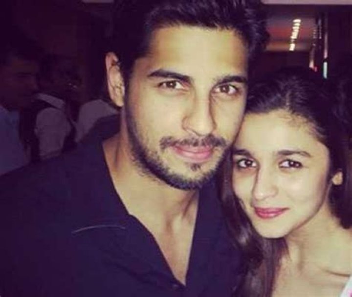 Does Alia like Sidharth Malhotra?