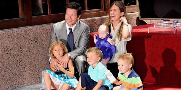 Donnie Wahlberg Wife, Kids & Career