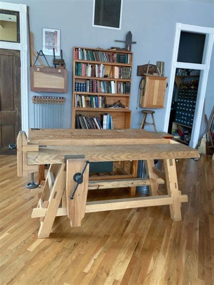Free Moravian Workbench Plans PDF – Download Full Blueprints
