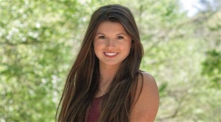 Hannah Barron's biography age, height, parents, husband, net worth Legit.ng