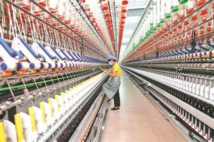 How big is the textile industry in China?
