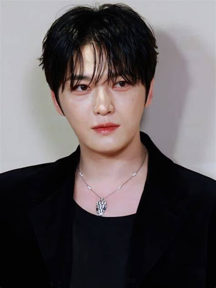 How did Kim Jae-joong become rich?