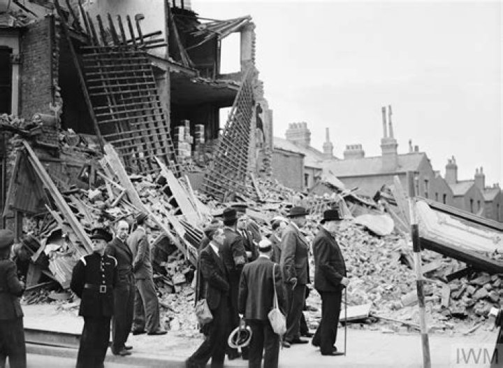 How did they rebuild Britain after ww2?