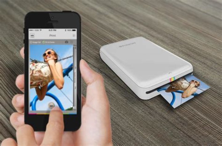 How do I connect my Polaroid Zink printer to my Iphone?