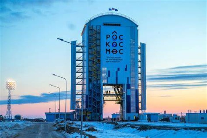 How do I contact the Russian space agency?