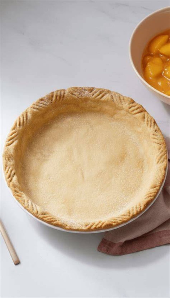 How do you make Martha Stewart flaky pie crust?