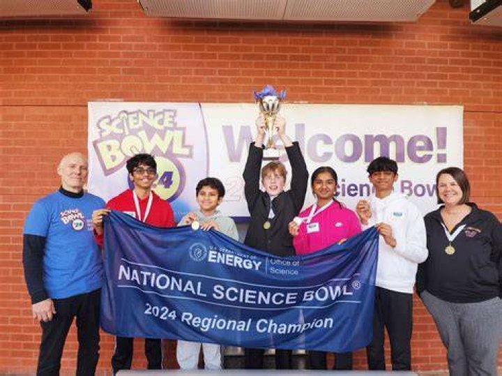 How do you win the National Science Bowl?