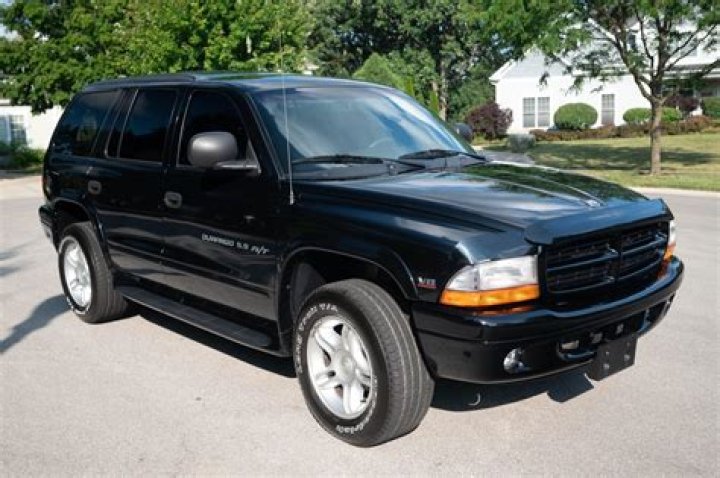 How many horsepower does a 2000 Dodge Durango have?