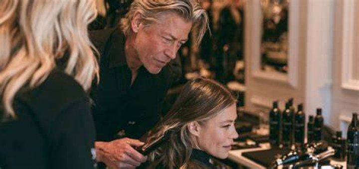 How much do celebrity stylists make?