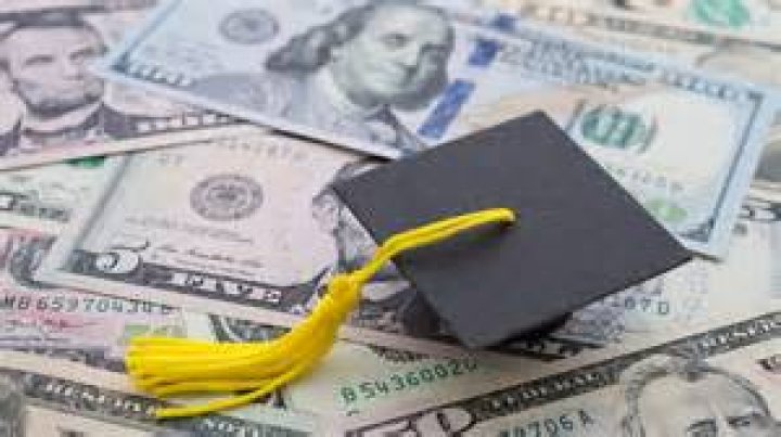 How much do colleges make from TV deals?