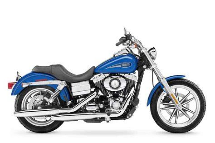 How much horsepower does a 2007 Dyna Low Rider have?