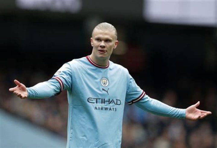 How Tall is Erling Haaland?