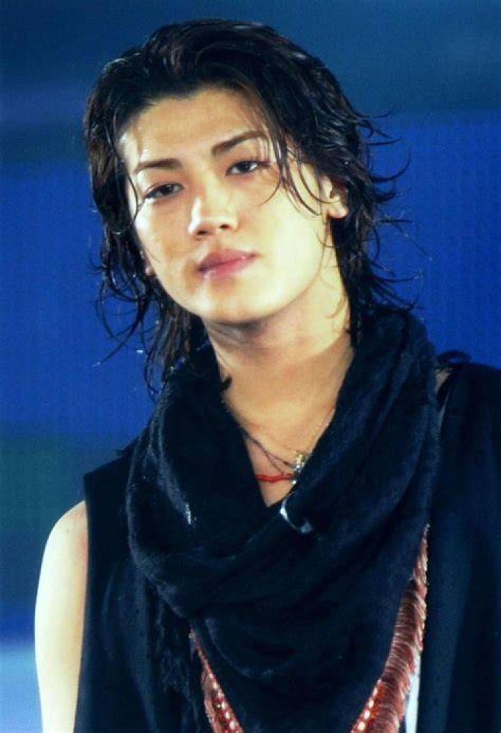 Is akanishi Jin still married?
