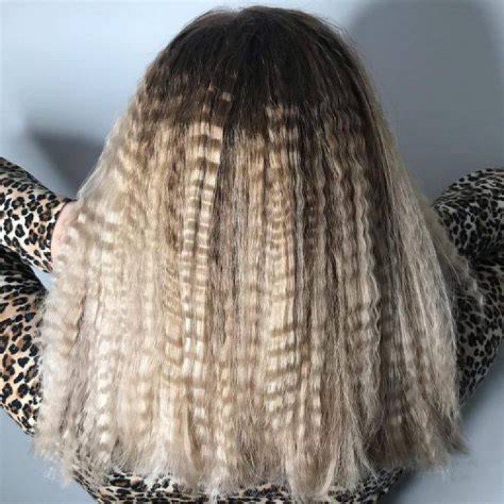 Is crimped hair in style 2020?