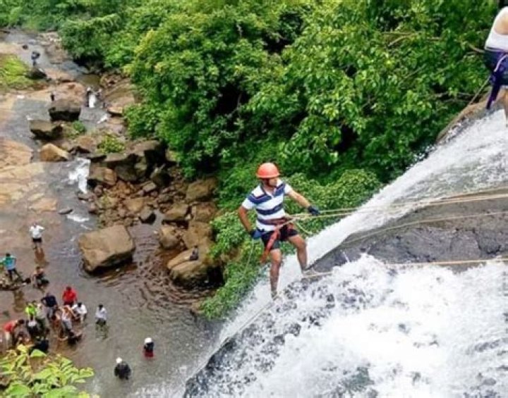 Is waterfall rappelling safe?