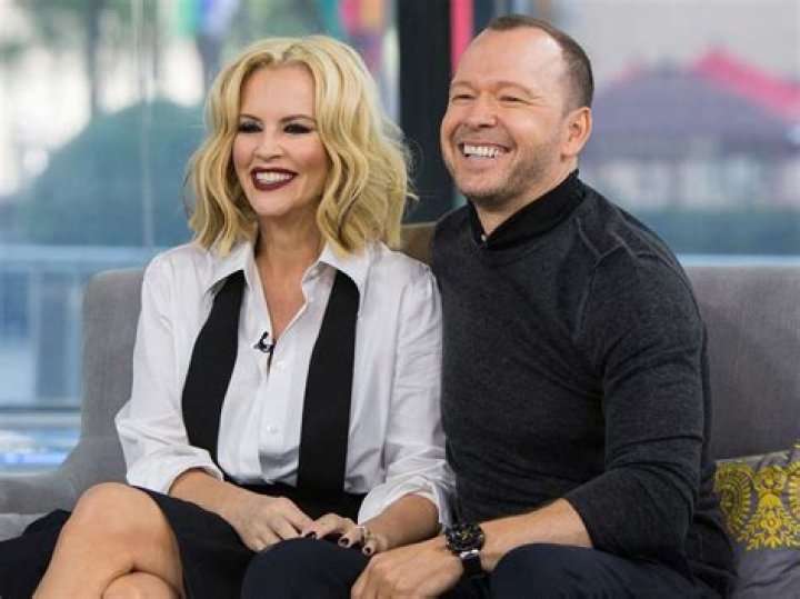 Jenny McCarthy and Donnie Wahlberg 'FaceTime Sleep' Together