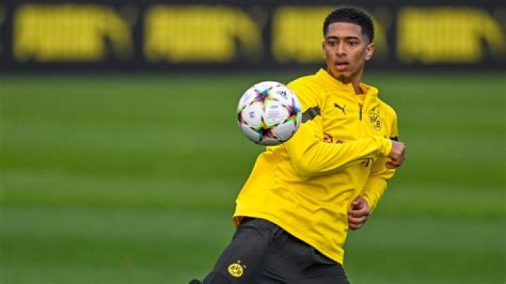 Jude Bellingham on Dortmund, making his debut at 16, and his career