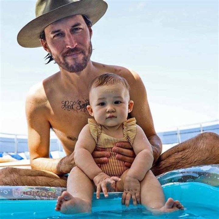 Kate Hudson Praises Boyfriend Danny Fujikawa in Birthday Tribute