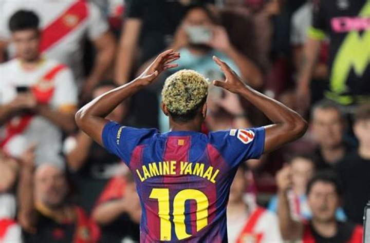 Lamine Yamal, el jugador m&aacute;s joven en 117 a&ntilde;os que marca con una