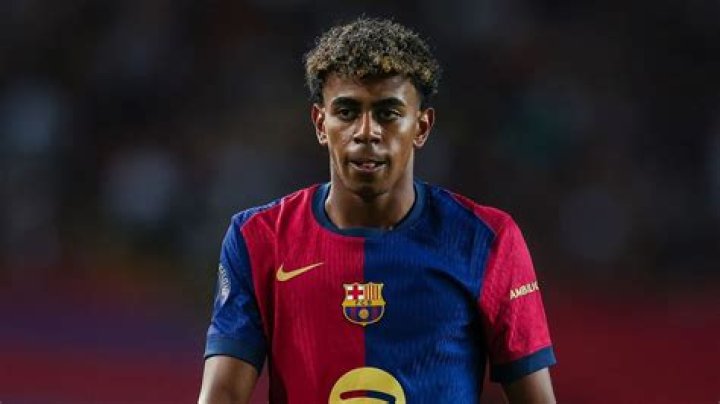 Lamine Yamal Salary Profile, Playing Style, Nationality