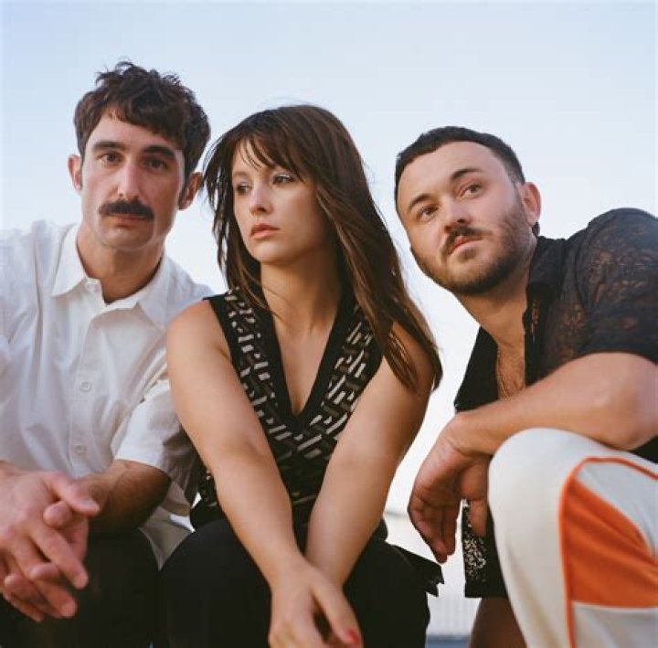 LoveLeo, la sensation indie pop qui passe de 0 à 50 millions d’écoutes en quatre mois Groover.ca