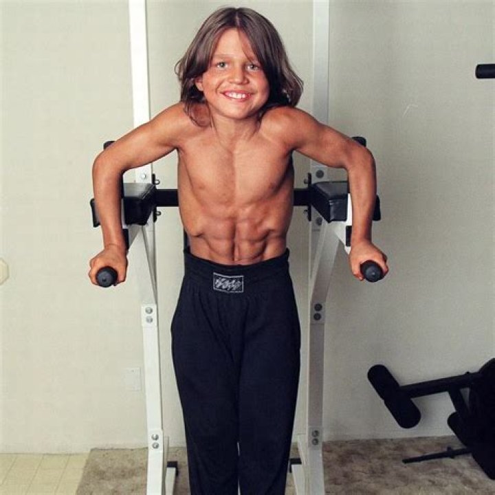 ‘Little Hercules’ The Kid Bodybuilder, SHOCKING Then and Now Photos 3