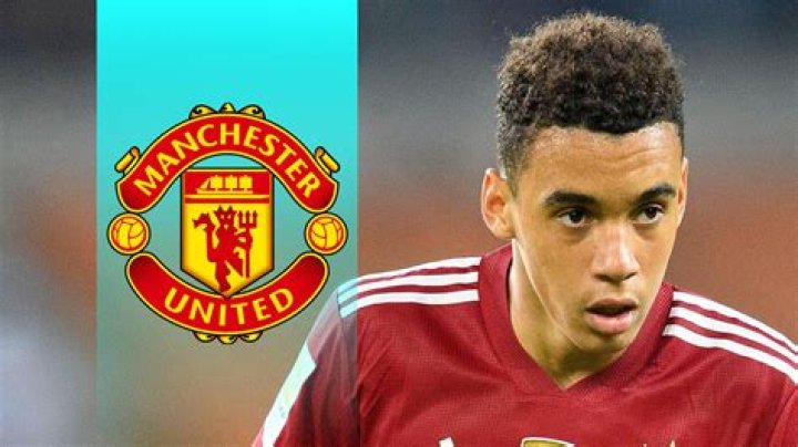 Man Utd transfer target Jamal Musiala's contract talks with Bayern