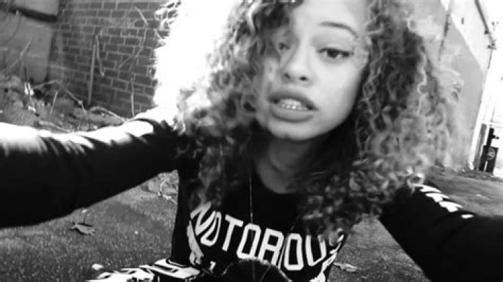 Miss Mulatto OutKast Dir. by MicholeKemp Prod. By TayMasterChef YouTube