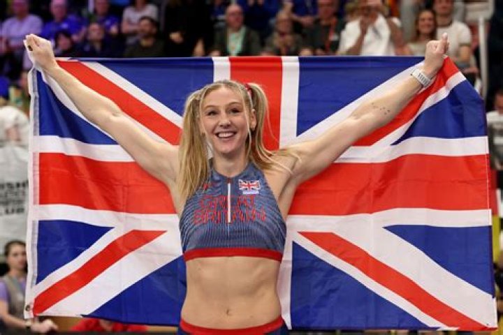 Molly Caudery r/BritishCelebrityBabes