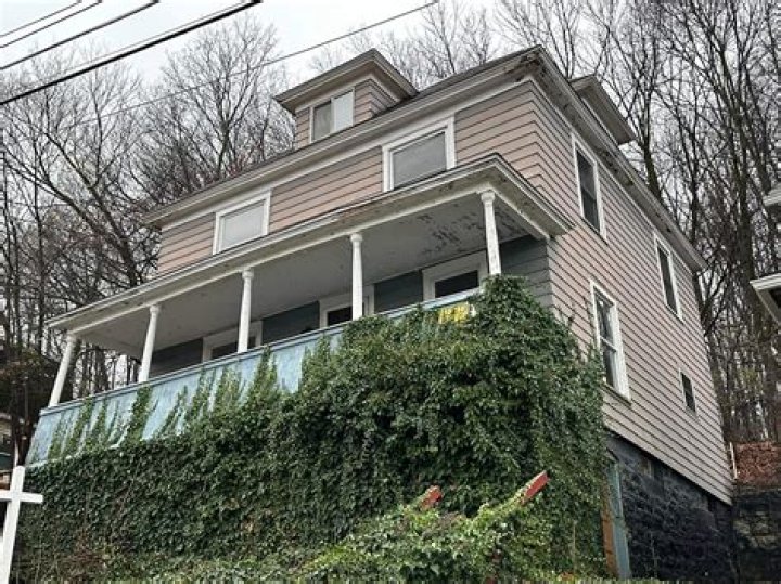 Molly The Realtor Camden NY