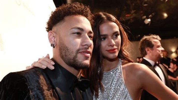 Neymar Jr Wife Age