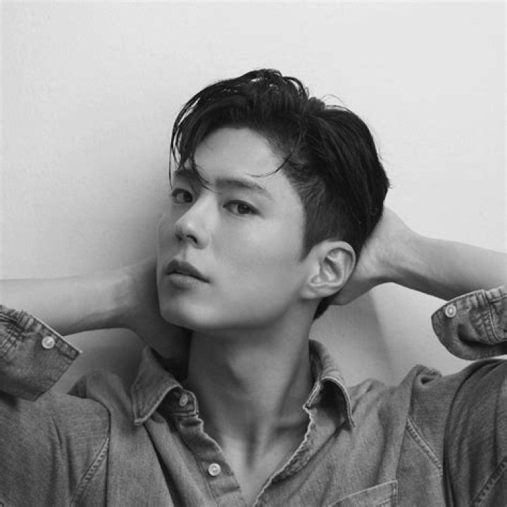 Park Bogum Films, Biographie et Listes sur MUBI