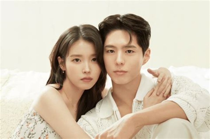 Park Bogum Girlfriend 2022 Are Relationships True or False