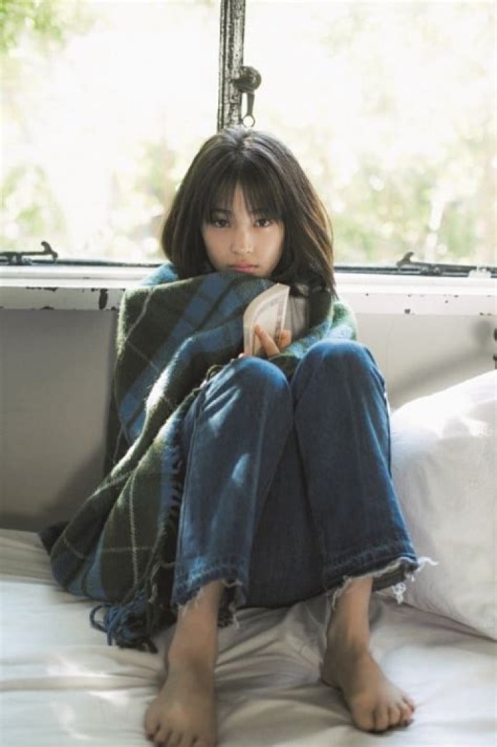 Picture of Suzu Hirose
