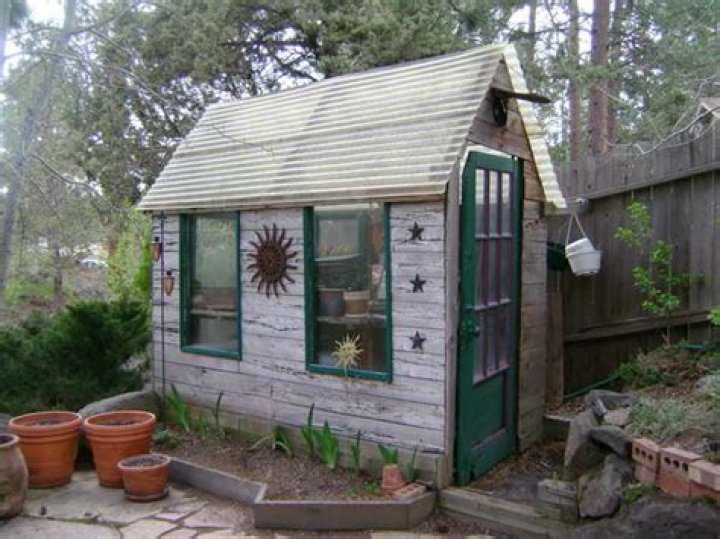 Free Potting Shed Plans PDF – Easy to Download & Build