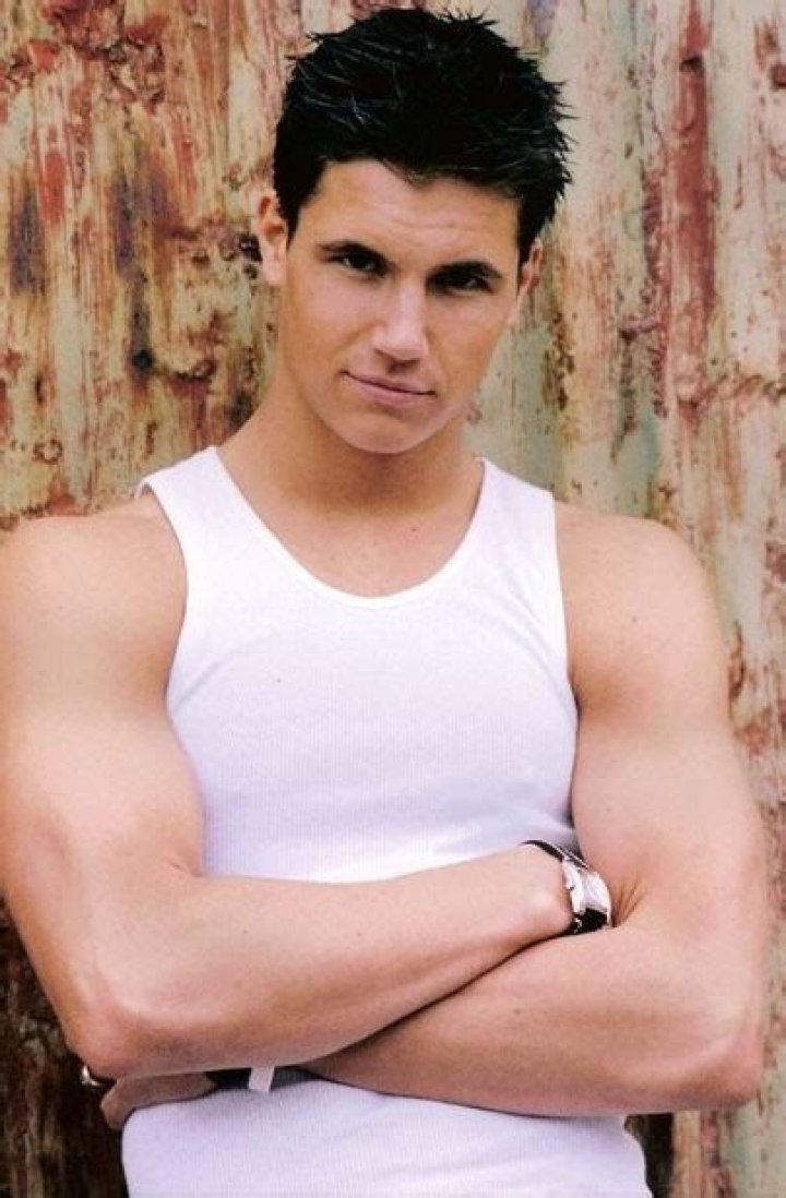 Poze Robbie Amell Actor Poza 28 din 64 CineMagia.ro