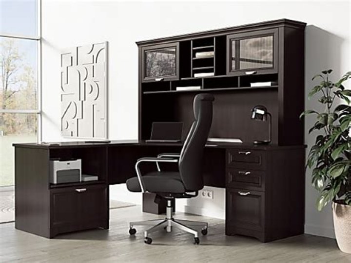 RealSpace Magellan Manager’s Desk Assembly Instructions PDF – Easy Setup Guide